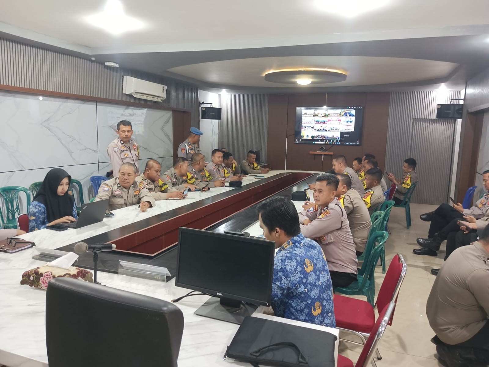 Disdukcapil Metro Layani Aktivasi IKD di Polres