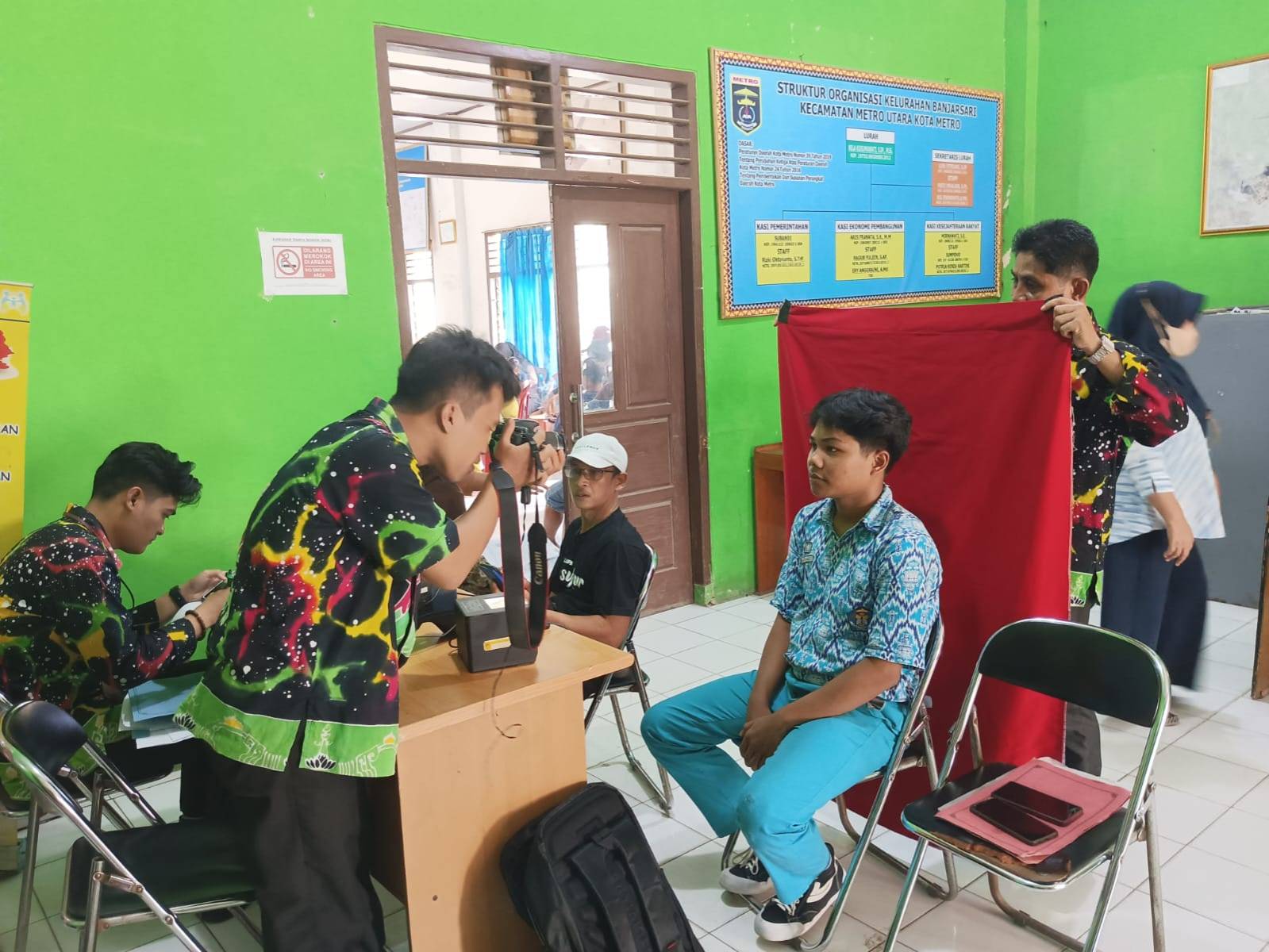 Pelaksanaan Gelluk Mengan Pai di Kelurahan Banjarsari