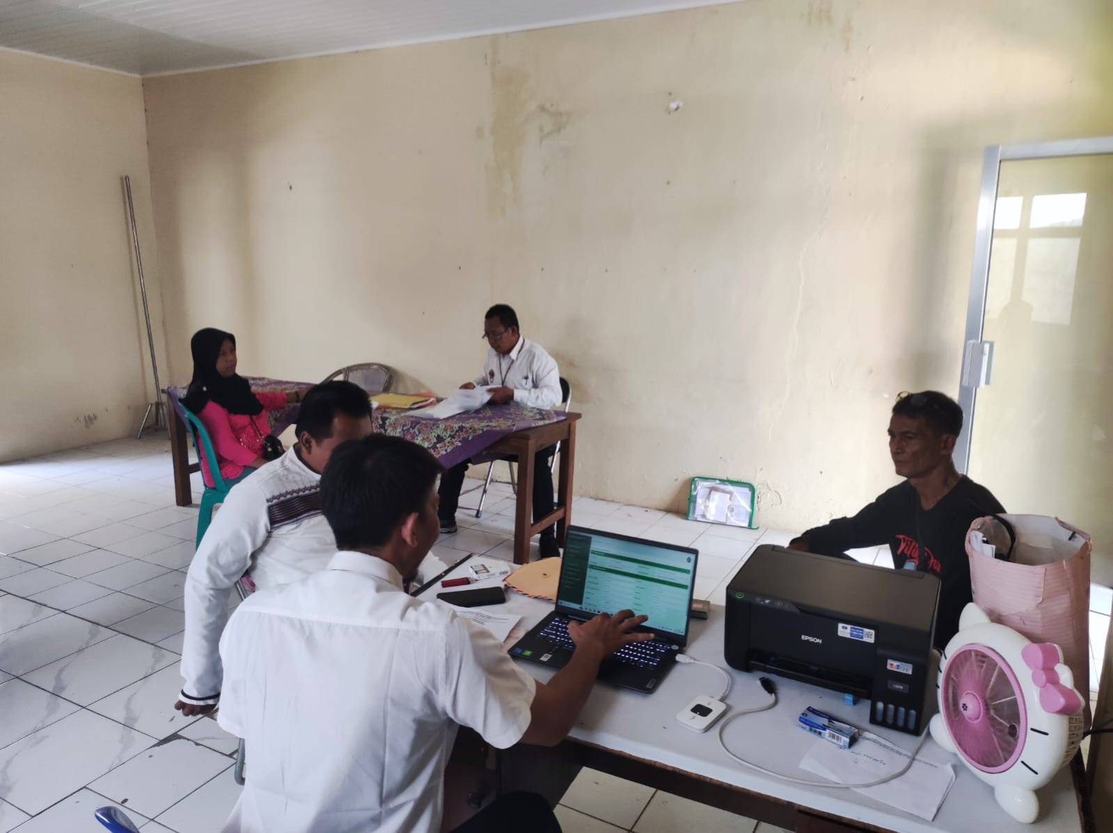 Kegiatan Gelluk Mengan Pai di Kelurahan Mulyojati