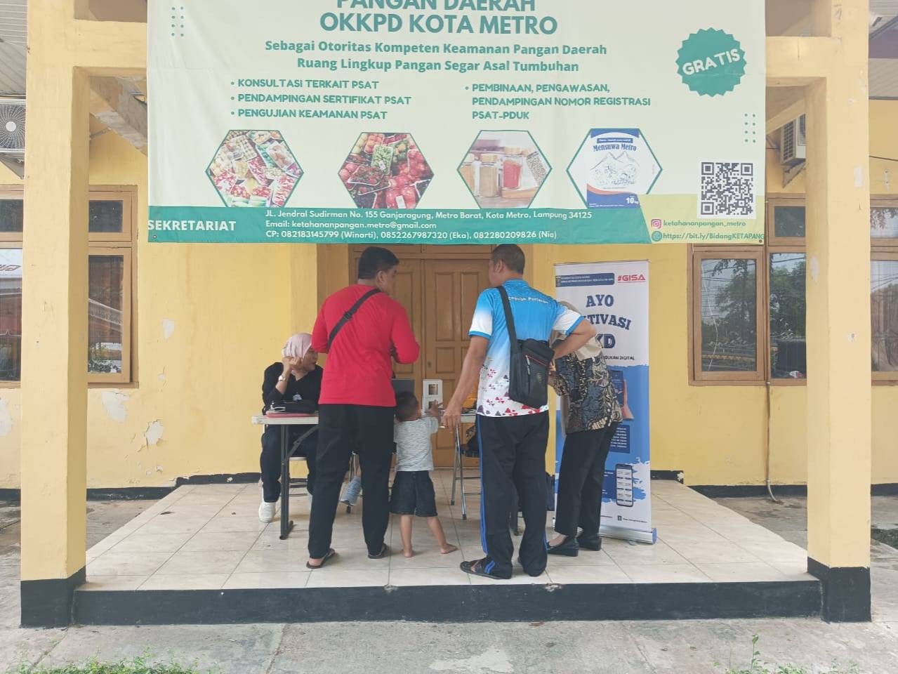 Jemput Bola Pelayanan Aktivasi IKD Pada Acara Pasar Tani Agroceria
