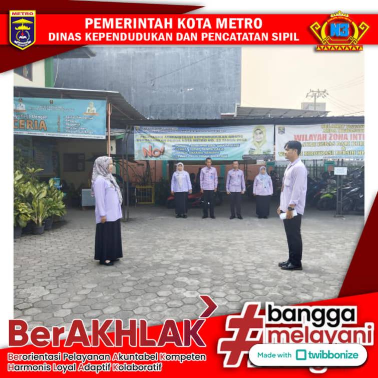 Pelaksanaan Apel Pagi Disdukcapil Kota Metro
