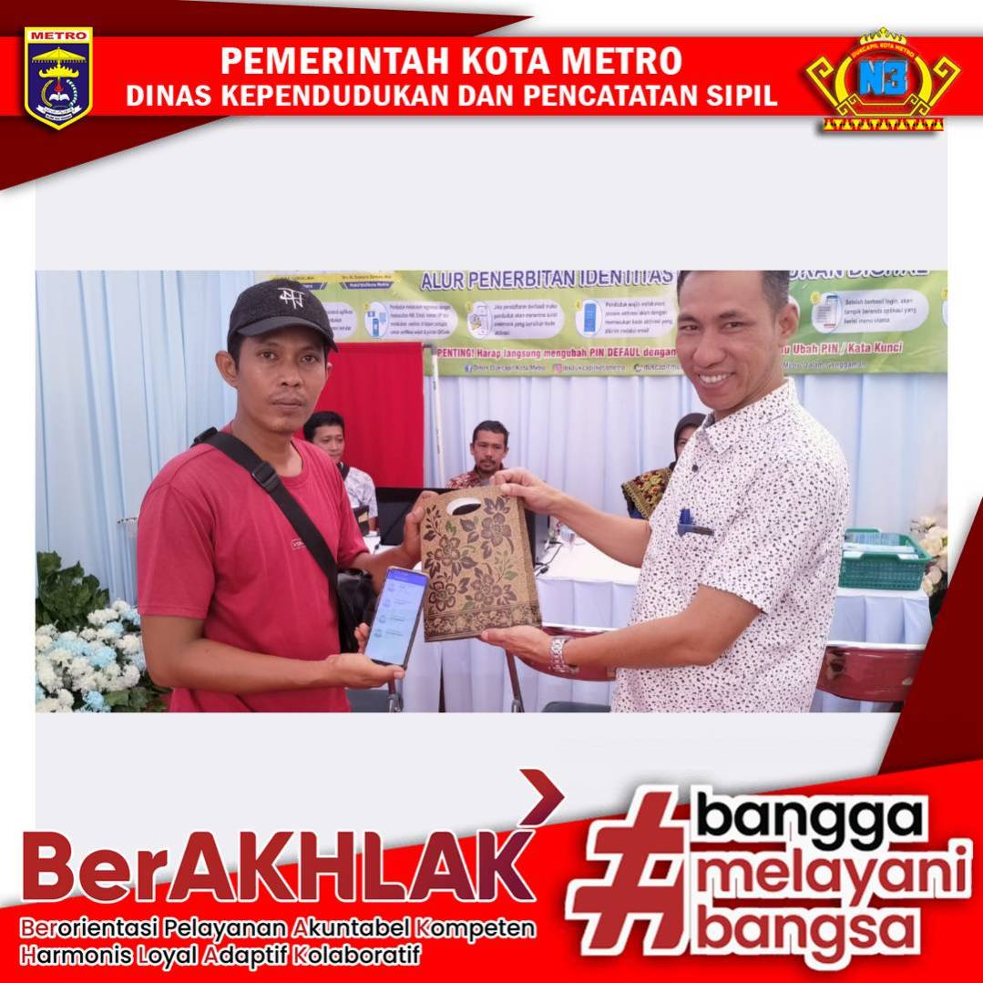 Pelayanan Adminduk pada Pameran di Lapangan Samber