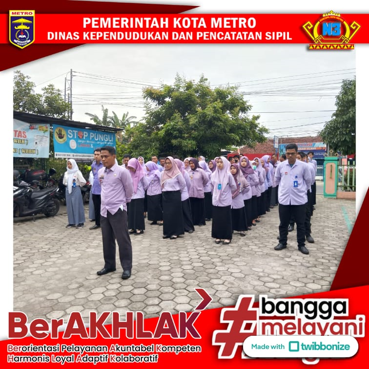 Pelaksanaan Apel Pagi Disdukcapil Kota Metro