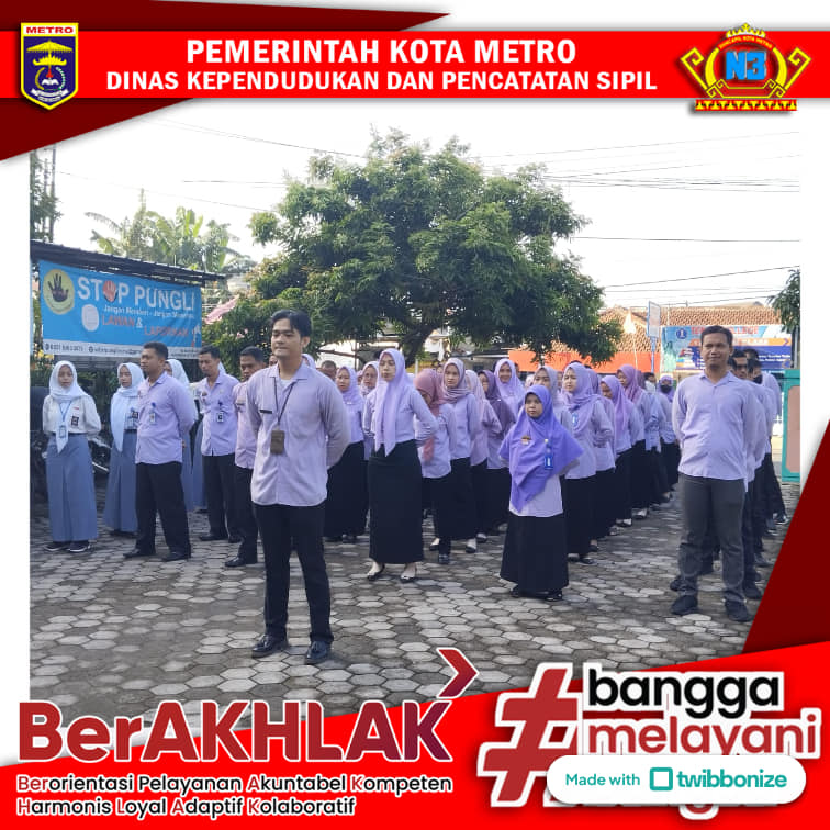 Pelaksanaan Apel pagi Dinas Dukcapil Kota Metro