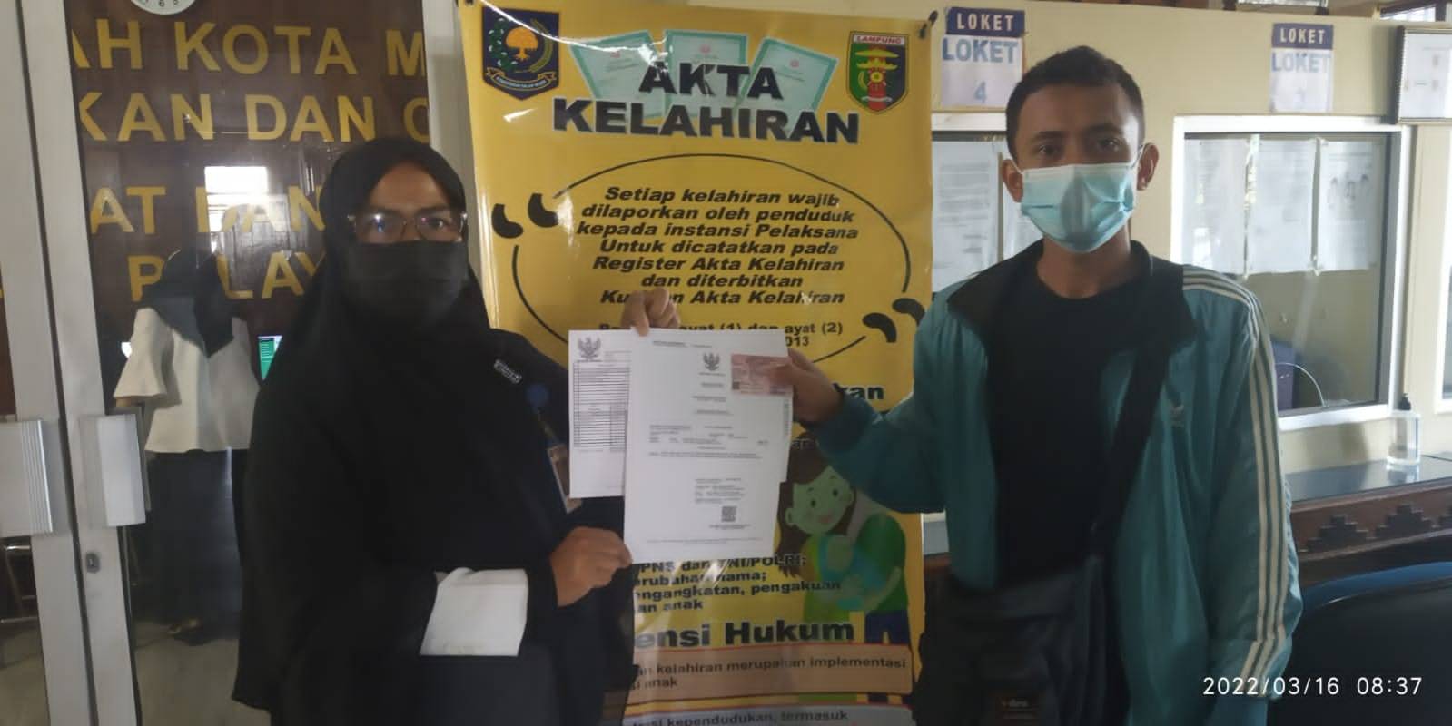 Penyerahan Dokumen Langsung Kepada Warga