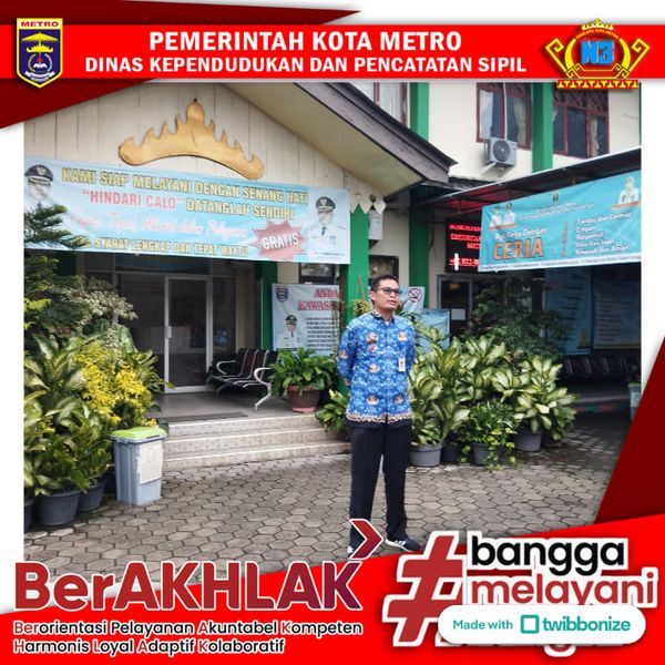 Pelaksanaan Apel pagi Dinas Dukcapil Kota Metro