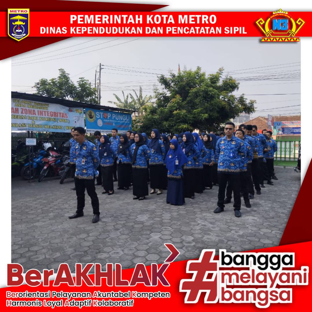 Pelaksanaan Apel Pagi Disdukcapil Kota Metro
