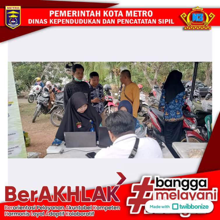 Jemput Bola Pelayanan IKD di Pasar Tani Agroceria