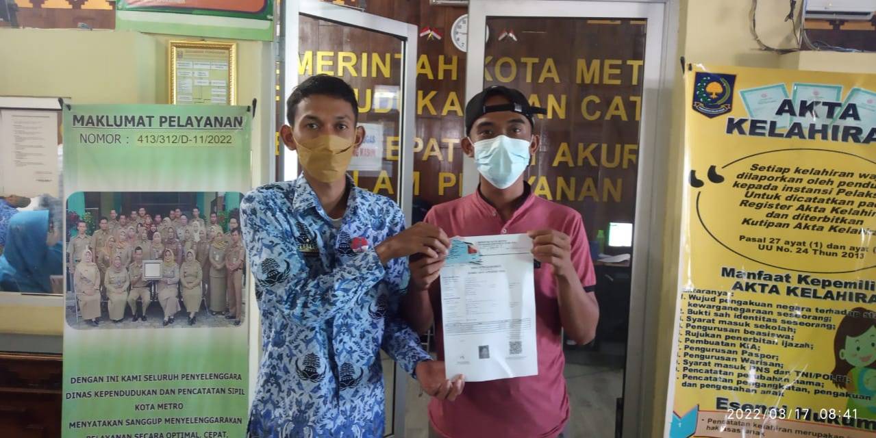 Penyerahan Dokumen Langsung Kepada Warga