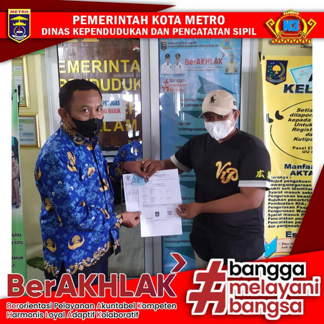 Penyerahan Dokumen Langsung Kepada Warga