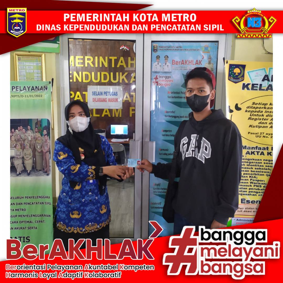 Penyerahan Dokumen Langsung Kepada Warga