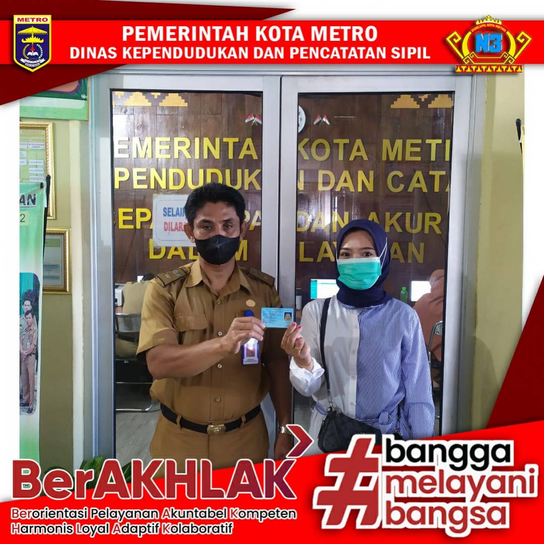 Penyerahan Dokumen Langsung Kepada Warga