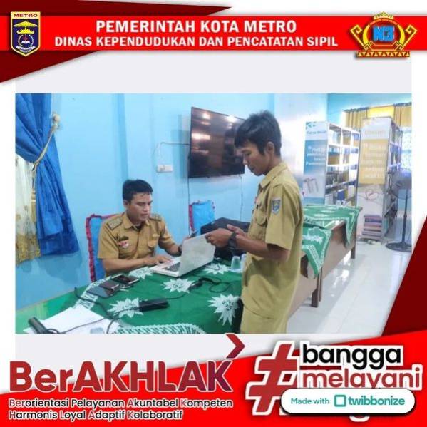 PEREKAMAN KTP-EL KELILING DAN AKTIVASI IKD KE SMK MUHAMMADIYAH 2 KOTA METRO