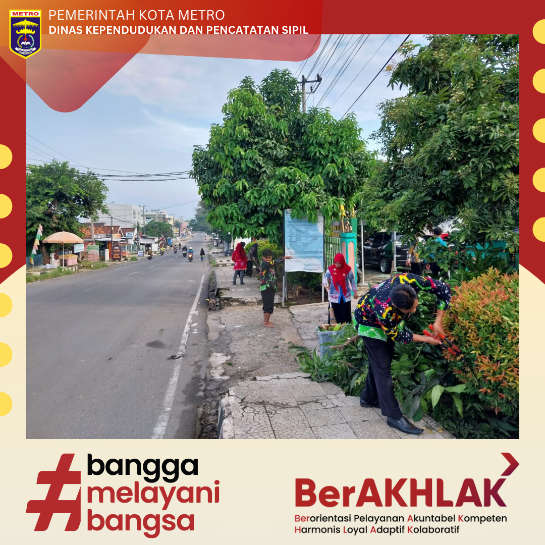 Jum'at Bersih Disdukcapil Kota Metro