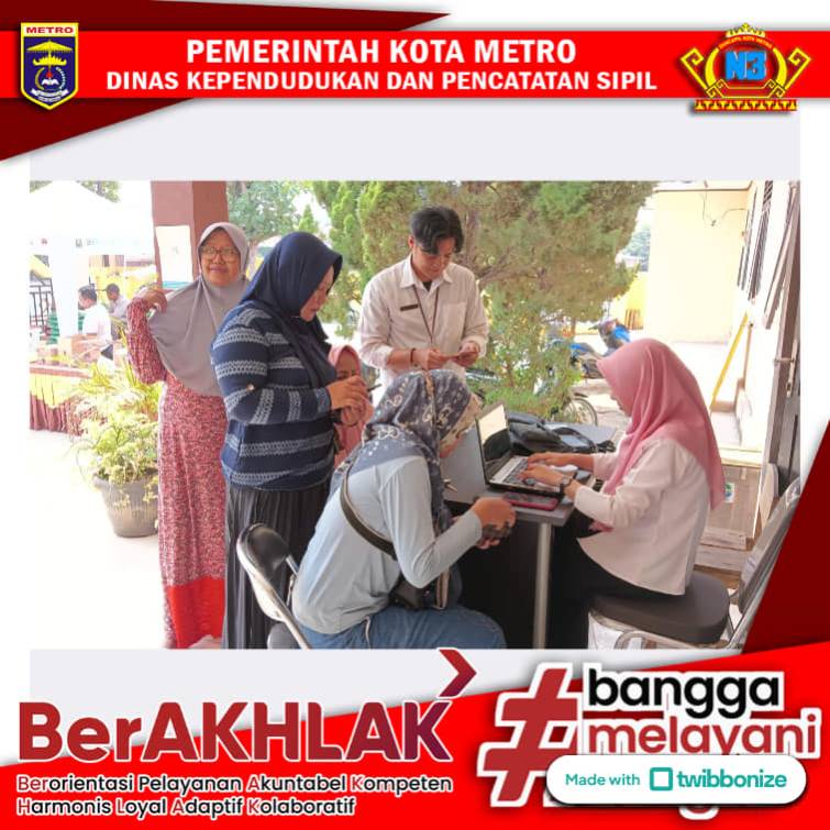 Jemput Bola Pelayanan IKD pada Pasar Murah di Kelurahan Purwosari