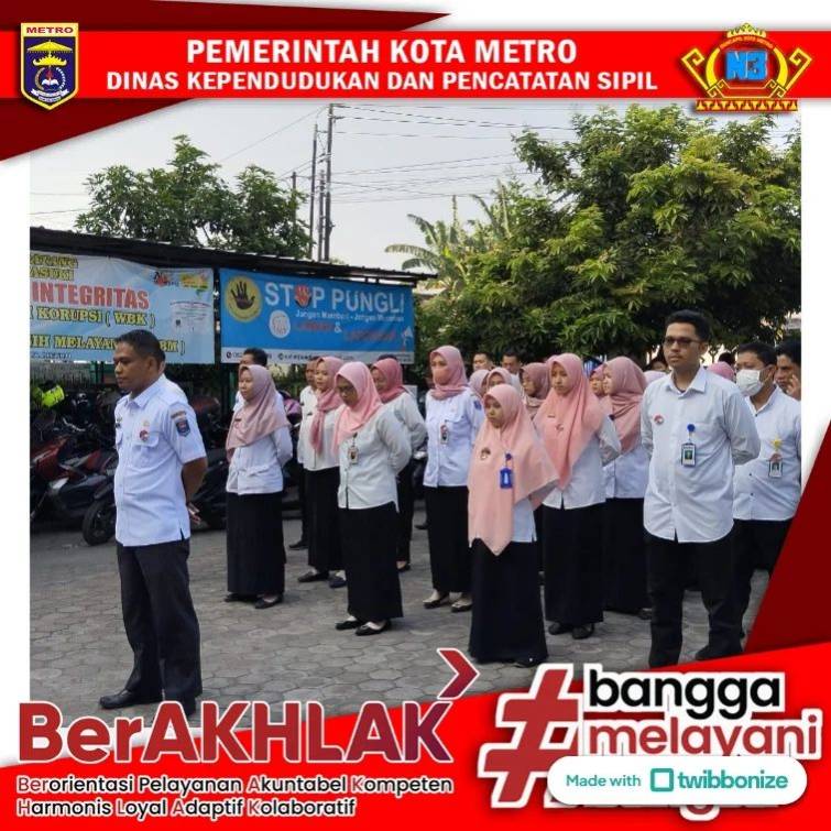 Pelaksanaan Apel Pagi Disdukcapil Kota Metro