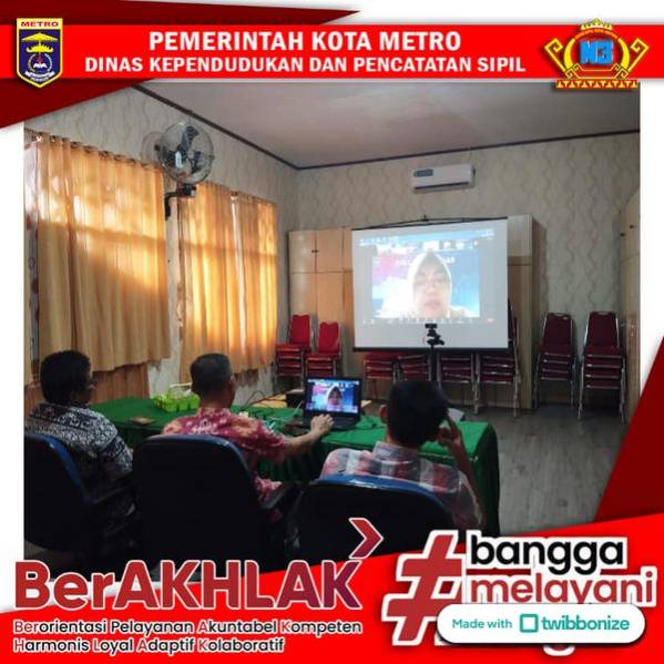 Disdukcapil Kota Metro mengikuti zoom Dukcapil Belajar