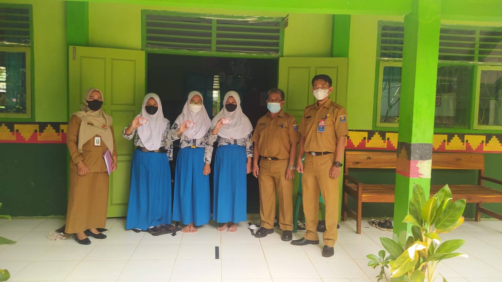 Pencetakan KIA di Sekolah Menengah Pertama