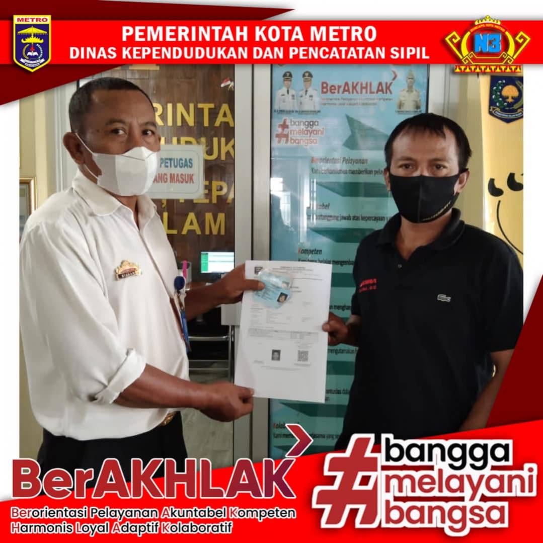 Penyerahan Dokumen Langsung Kepada Warga