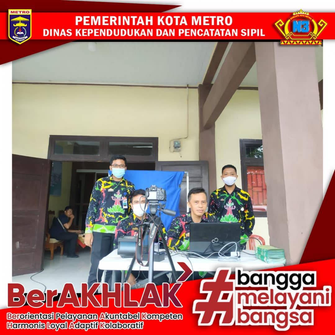 Pelayanan Perekaman pada Kegiatan Pasar Tani Agroceria di Bumi Perkemahan