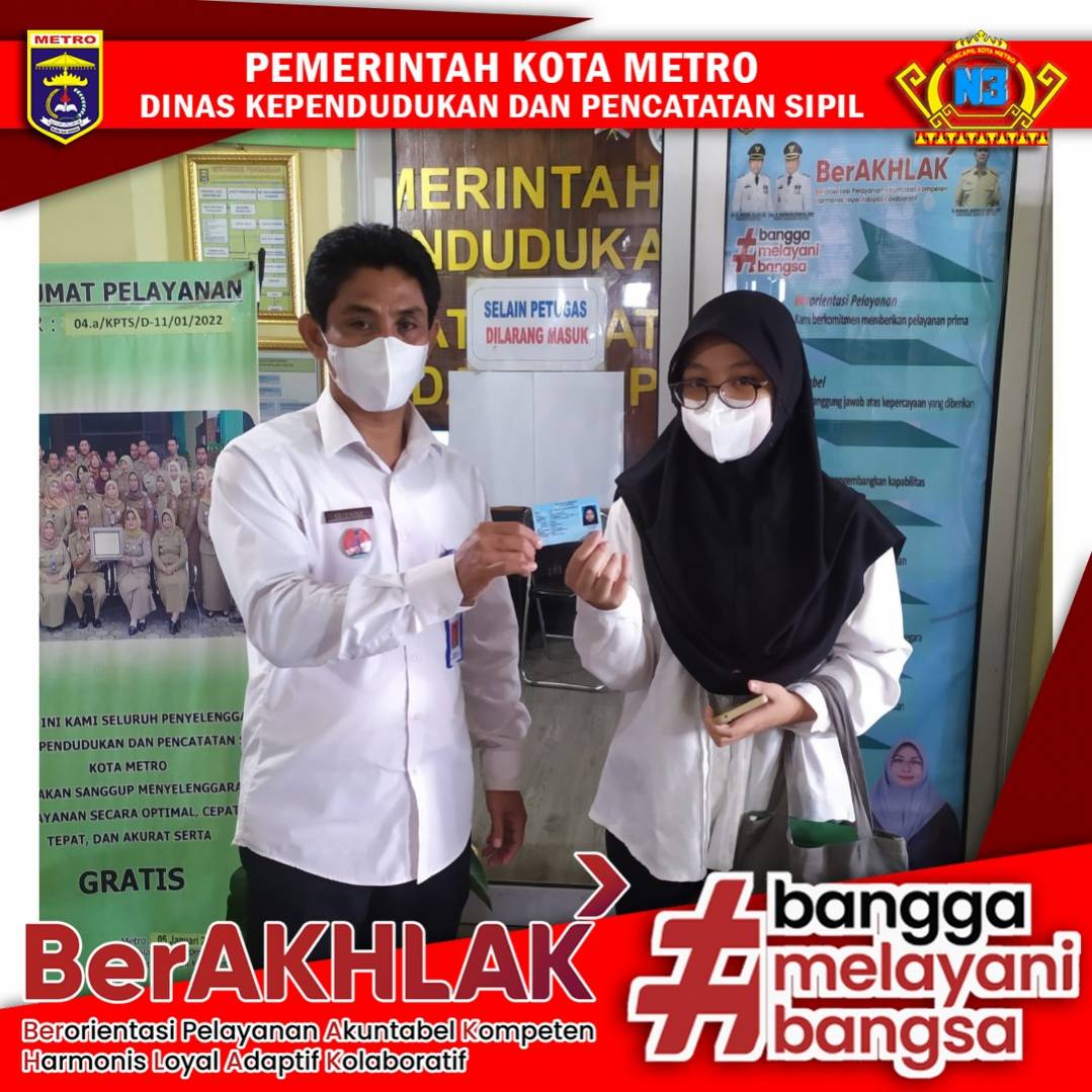 Penyerahan Dokumen Langsung Kepada Warga