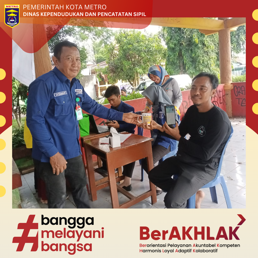 Identitas Kependudukan Digital Diperkenalkan kepada Masyarakat Kota Metro di Acara Pasar Murah