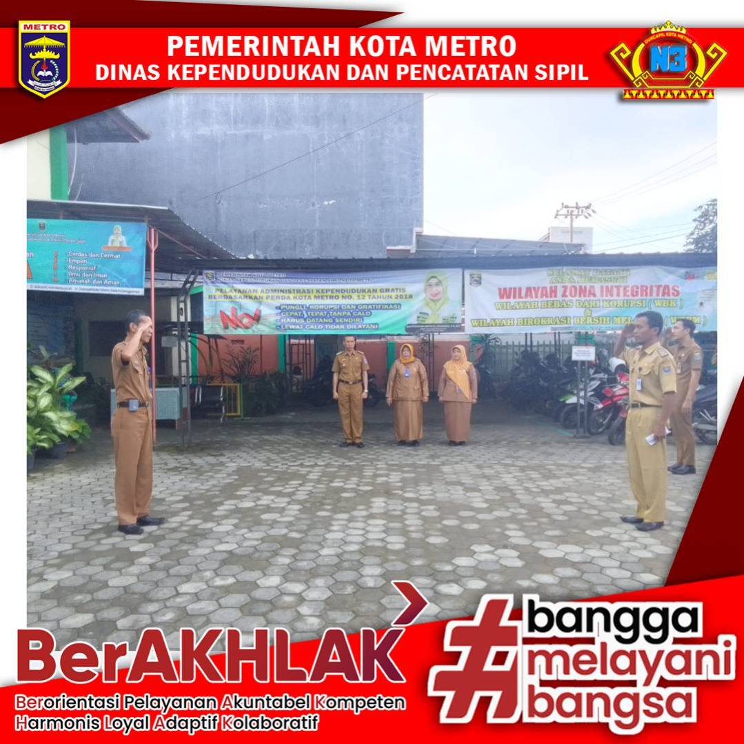 Pelaksanaan Apel Pagi Disdukcapil Kota Metro