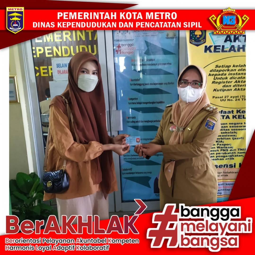 Penyerahan Dokumen Langsung Kepada Warga