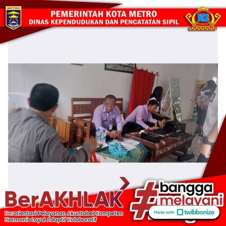 PEREKAMAN KTP-EL KELILING DAN AKTIVASI IKD KE SMA KRISTEN METRO