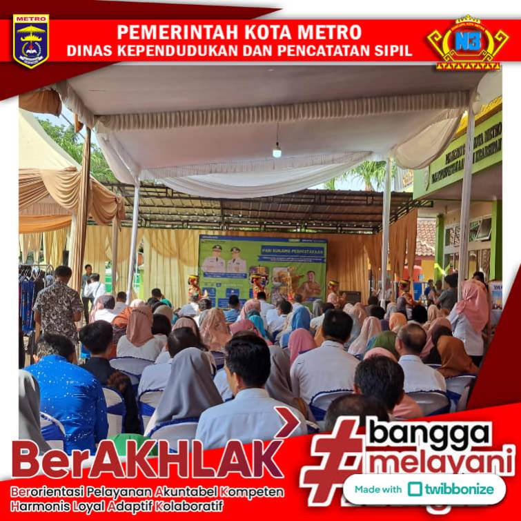 Disdukcapil Kota Metro mengikuti kegiatan Hari Kunjung Perpustakaan