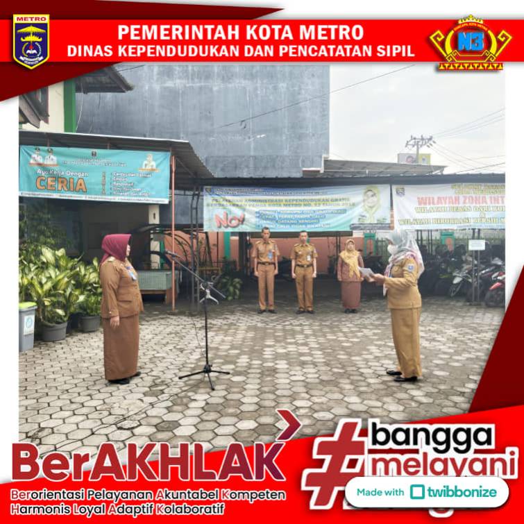 Pelaksanaan Apel Pagi Disdukcapil Kota Metro