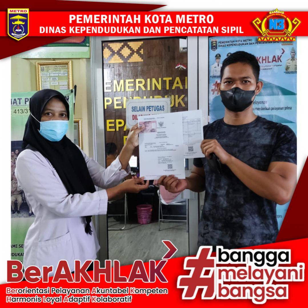 Penyerahan Dokumen Langsung Kepada Warga