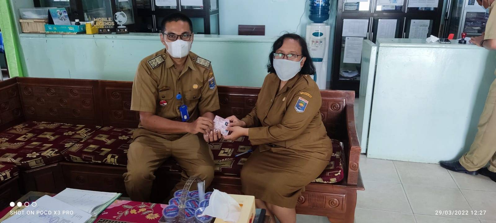 Penandatanganan Perjanjian Kerja Sama dan penyerahan dokumen kia