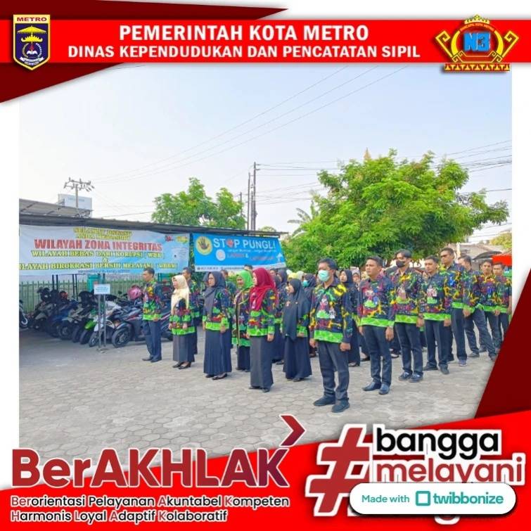 Pelaksanaan Apel Pagi Disdukcapil Kota Metro