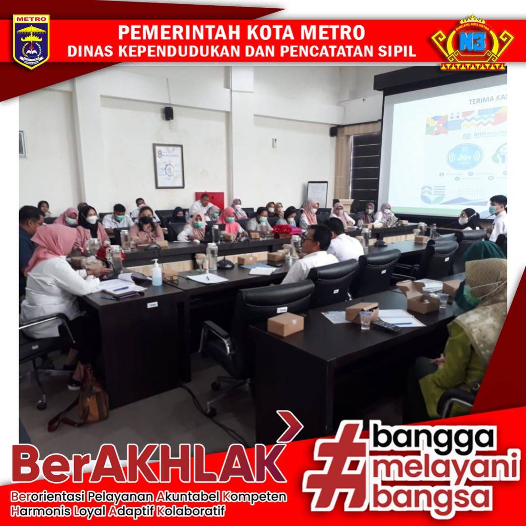 Kepala Dinas Kependudukan dan Pencatatan Sipil Kota Metro menjadi Narasumber pada kegiatan Sosialisasi Implementasi Pembinaan Informasi dan Penanganan Pengaduan (PIPP)