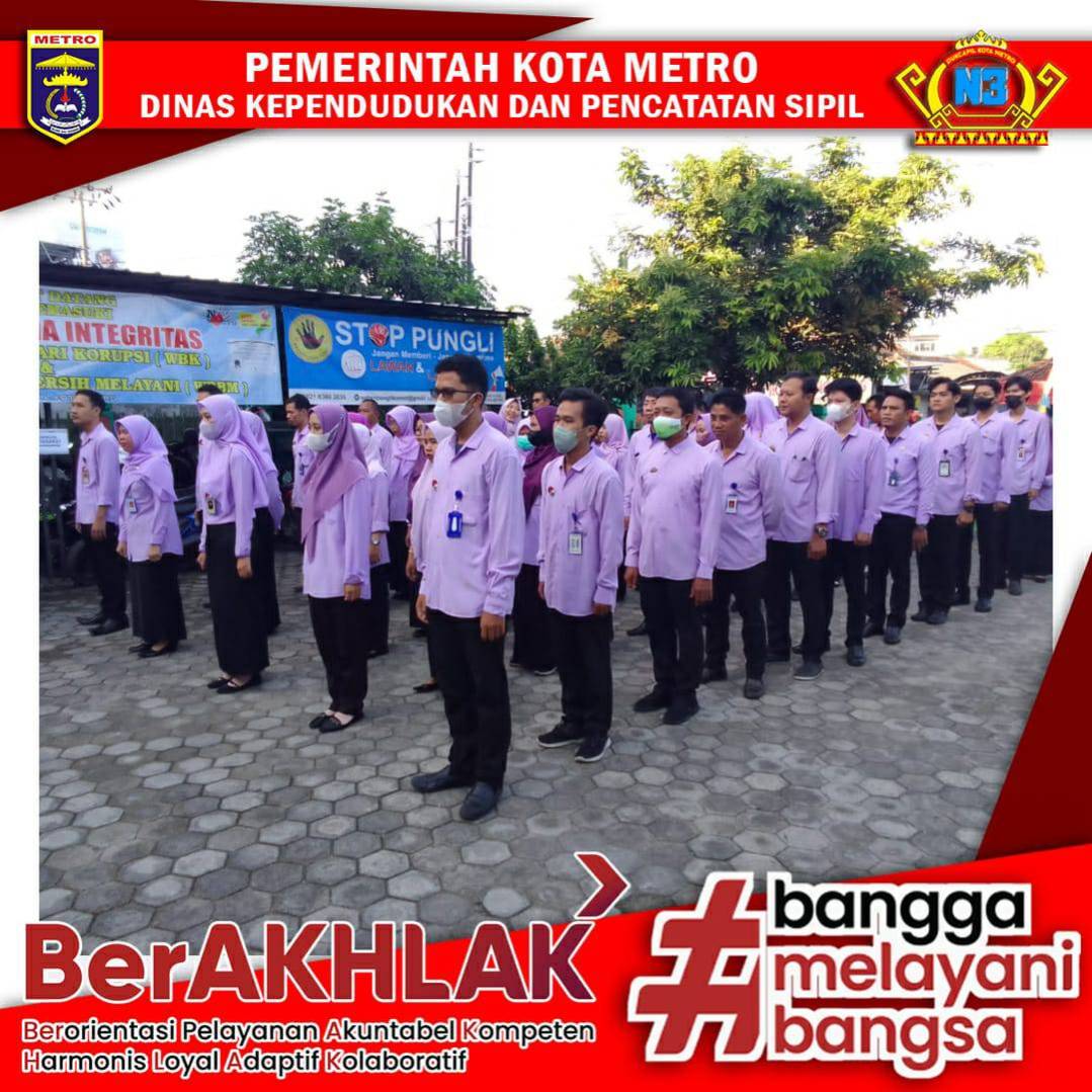 Pelaksanaan Apel pagi Dinas Dukcapil Kota Metro