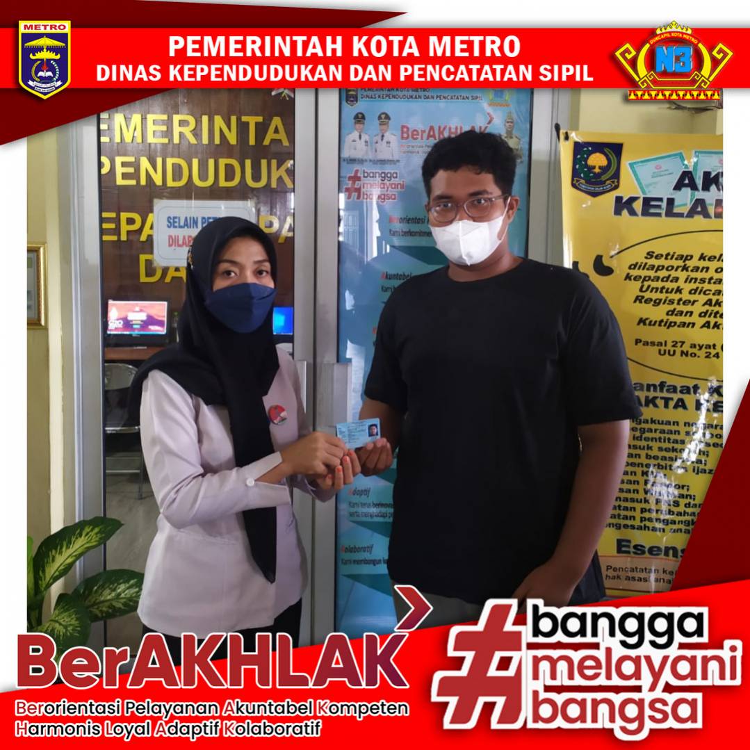 Penyerahan Dokumen Langsung Kepada Warga