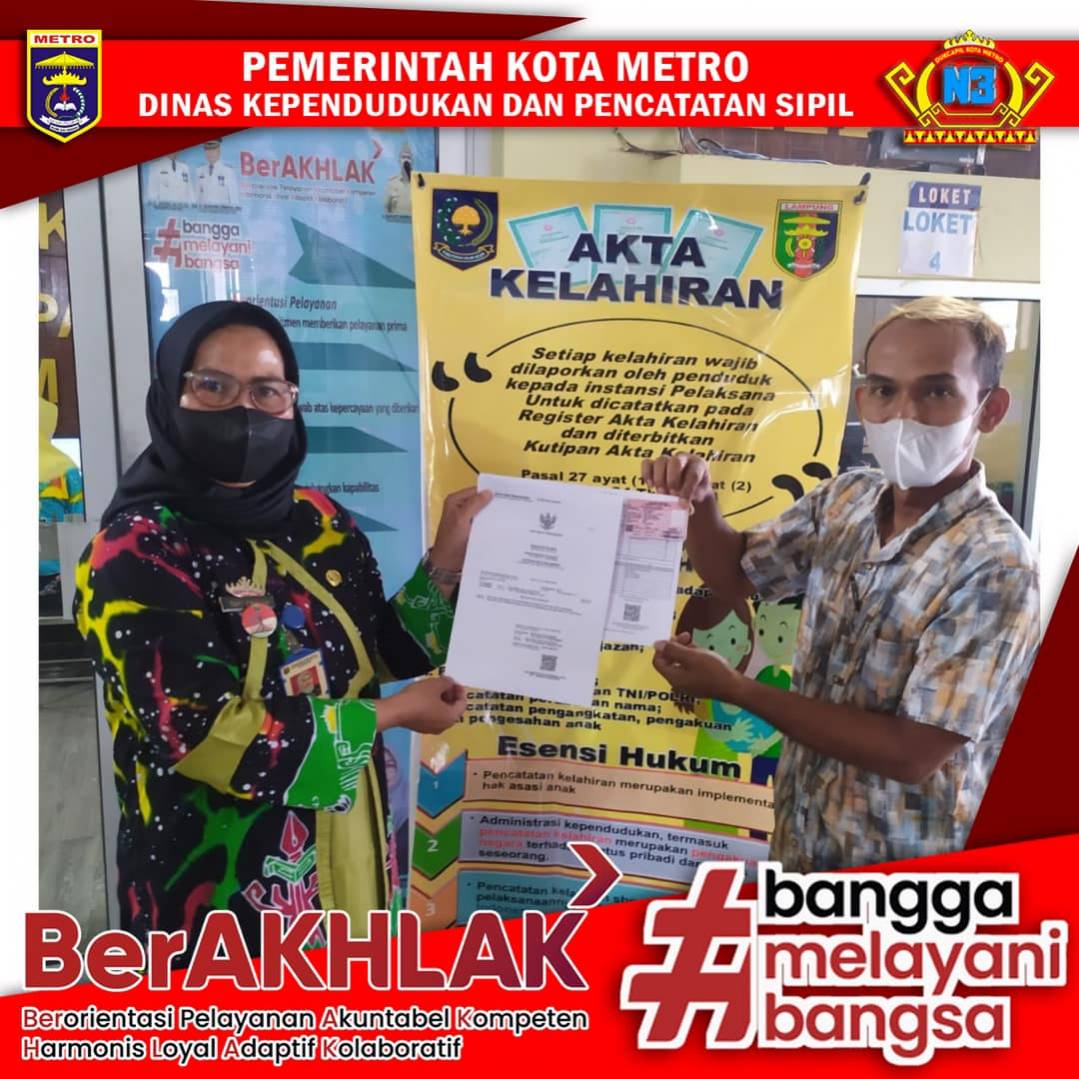 Penyerahan Dokumen Langsung Kepada Warga
