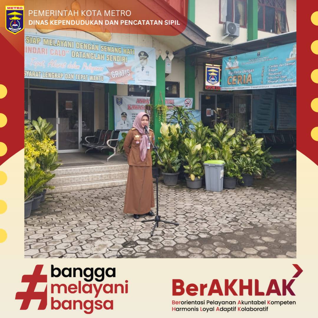 Pelaksanaan Apel pagi Dinas Dukcapil Kota Metro