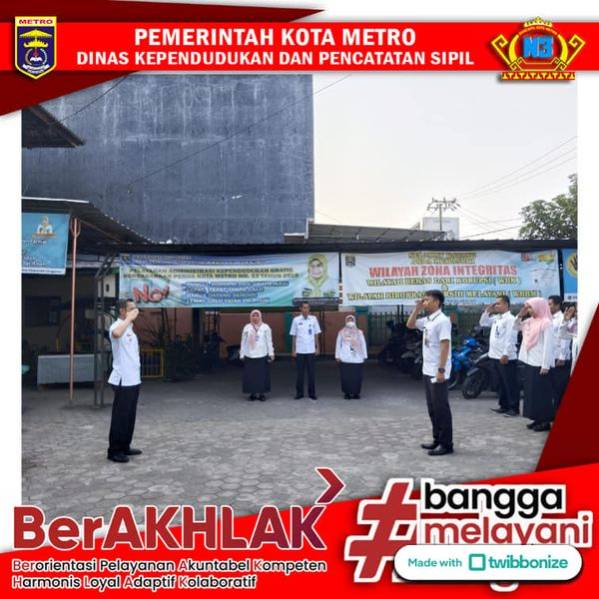 Pelaksanaan Apel Pagi Disdukcapil Kota Metro