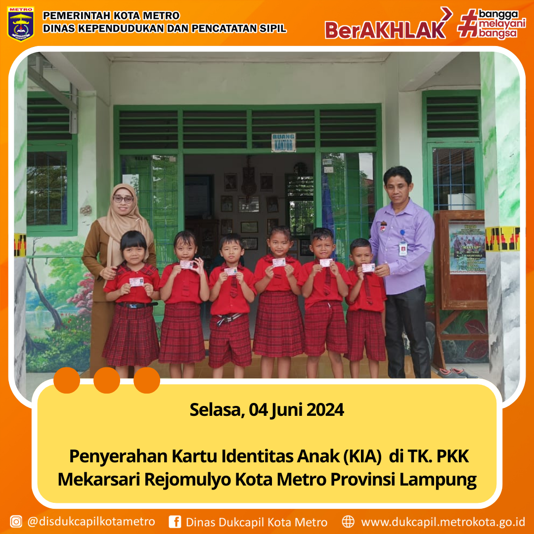 Penyerahan KIA Bagi Siswa - Siswi di TK