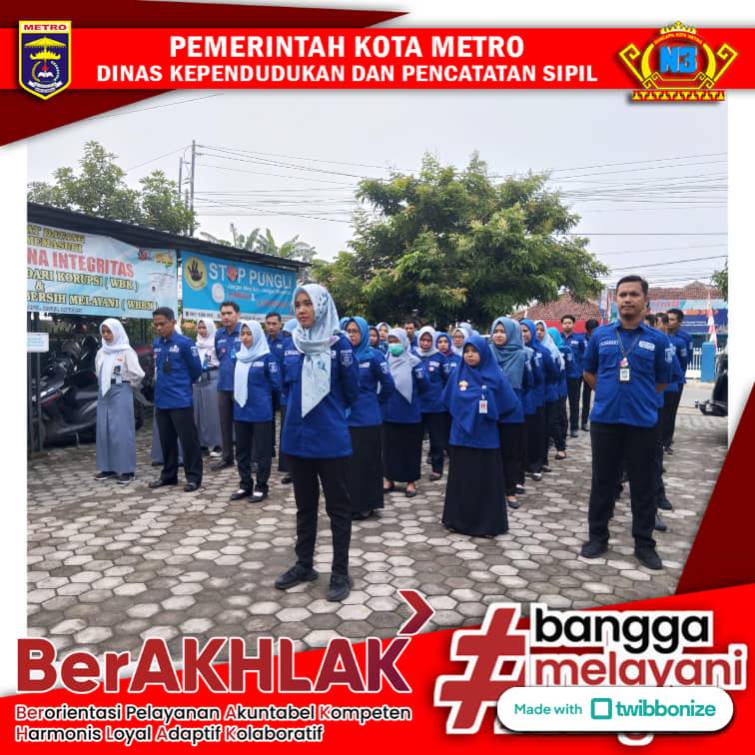 Pelaksanaan Apel Pagi Disdukcapil Kota Metro