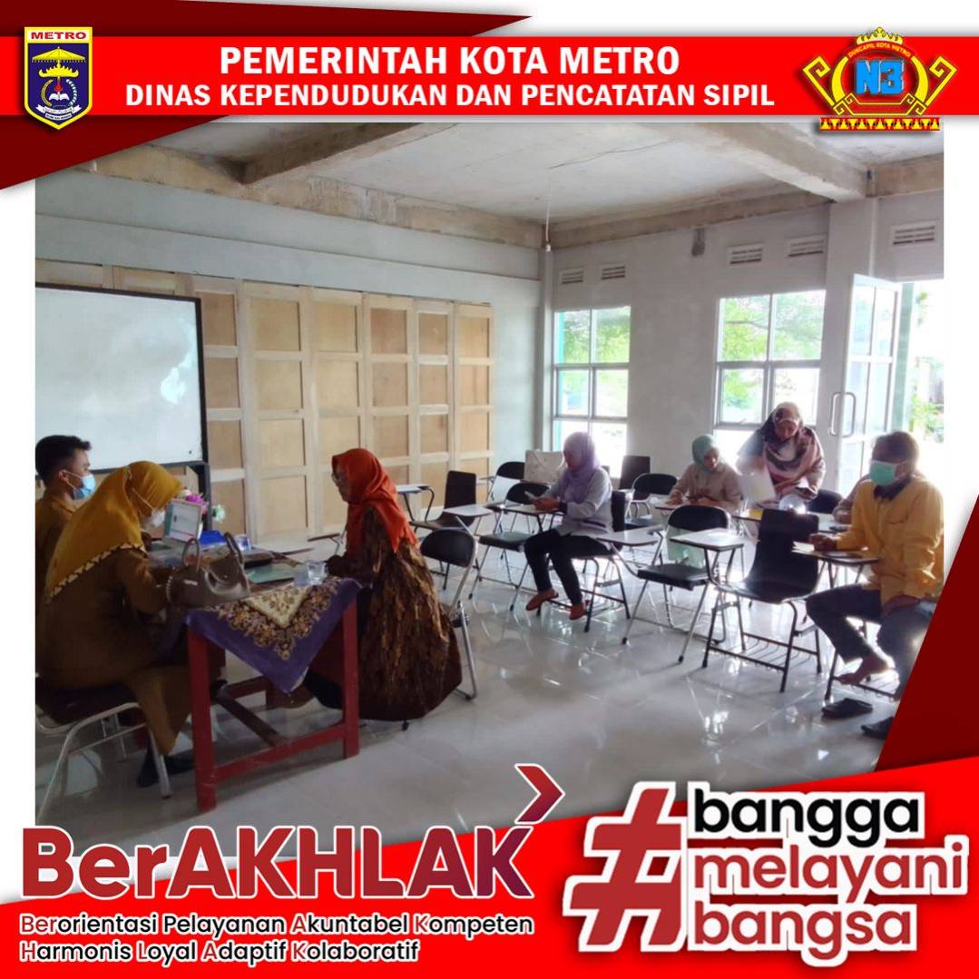 Jemput Bola pelayanan Pembuatan Identitas Kependudukan Digital (IKD) pada STKIP KUMALA Kota Metro