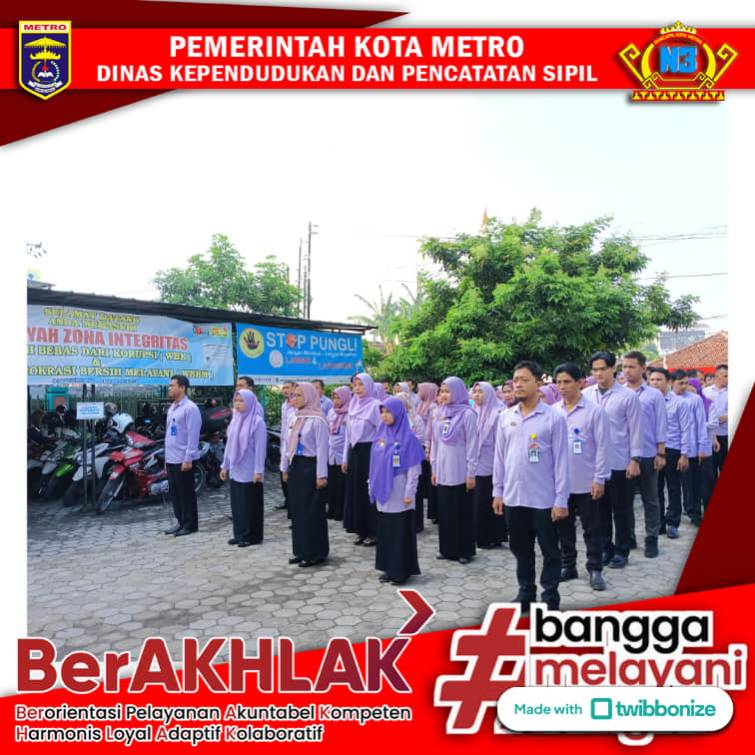 Pelaksanaan Apel Pagi Disdukcapil Kota Metro
