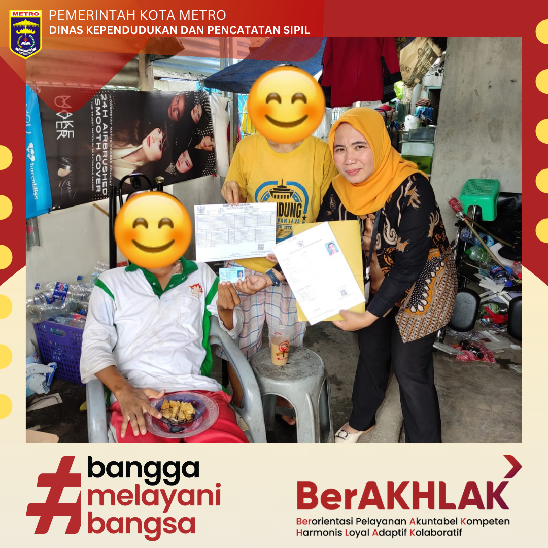 Penyerahan Dokumen Kependudukan Kepada Warga Penyandang Disabilitas