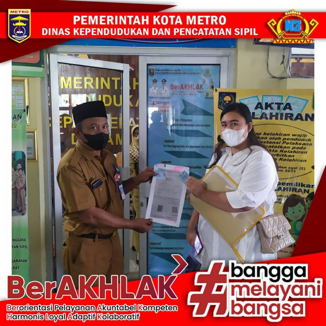 Penyerahan Dokumen Langsung Kepada Warga