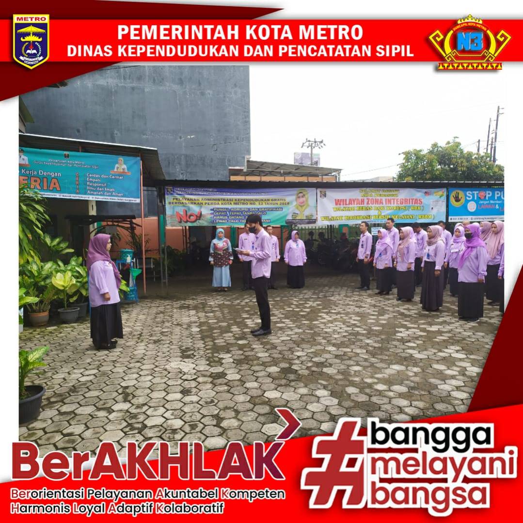 Pelaksanaan Apel Pagi Dinas Dukcapil Kota Metro
