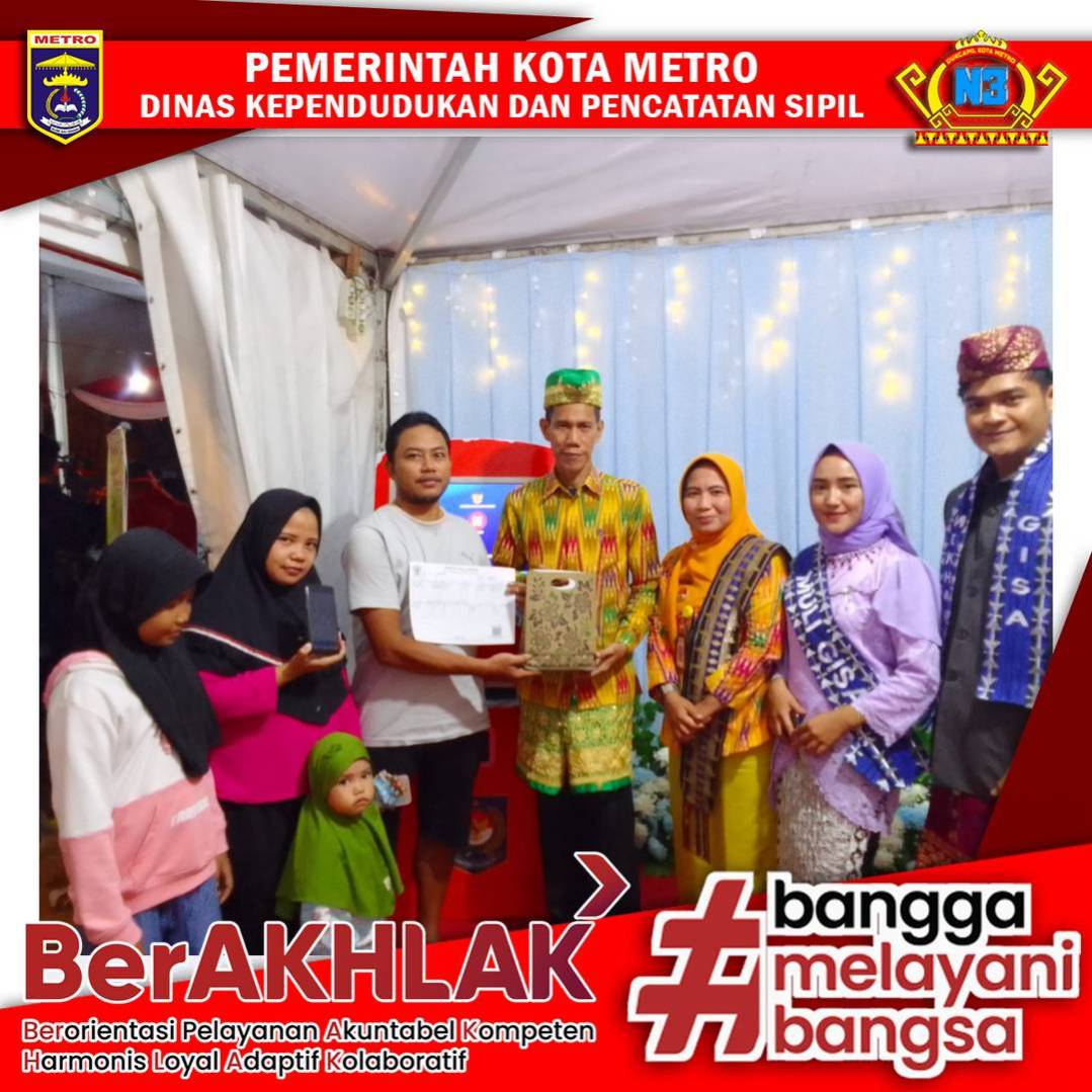 Pelayanan Adminduk pada Pameran di Lapangan Samber