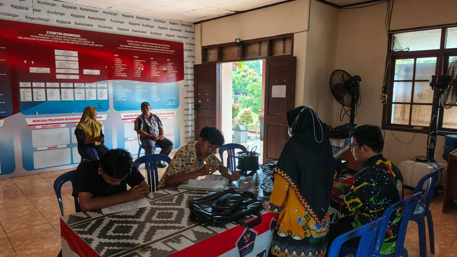 Disdukcapil Metro Jemput Bola Perekaman KTP-el, Aktivasi IKD, dan KIA di Kelurahan Purwoasri