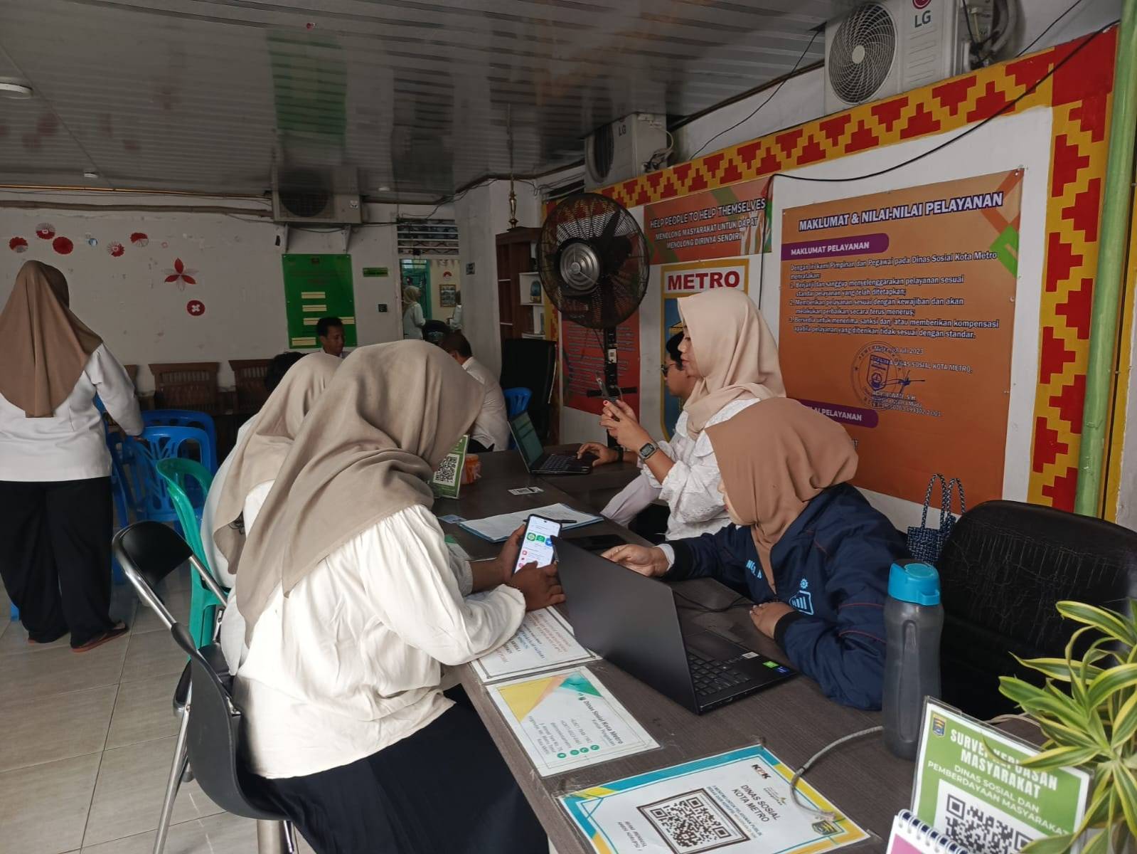Aktivasi IKD Hadir di Kegiatan Bansos Dinas Sosial Kota Metro